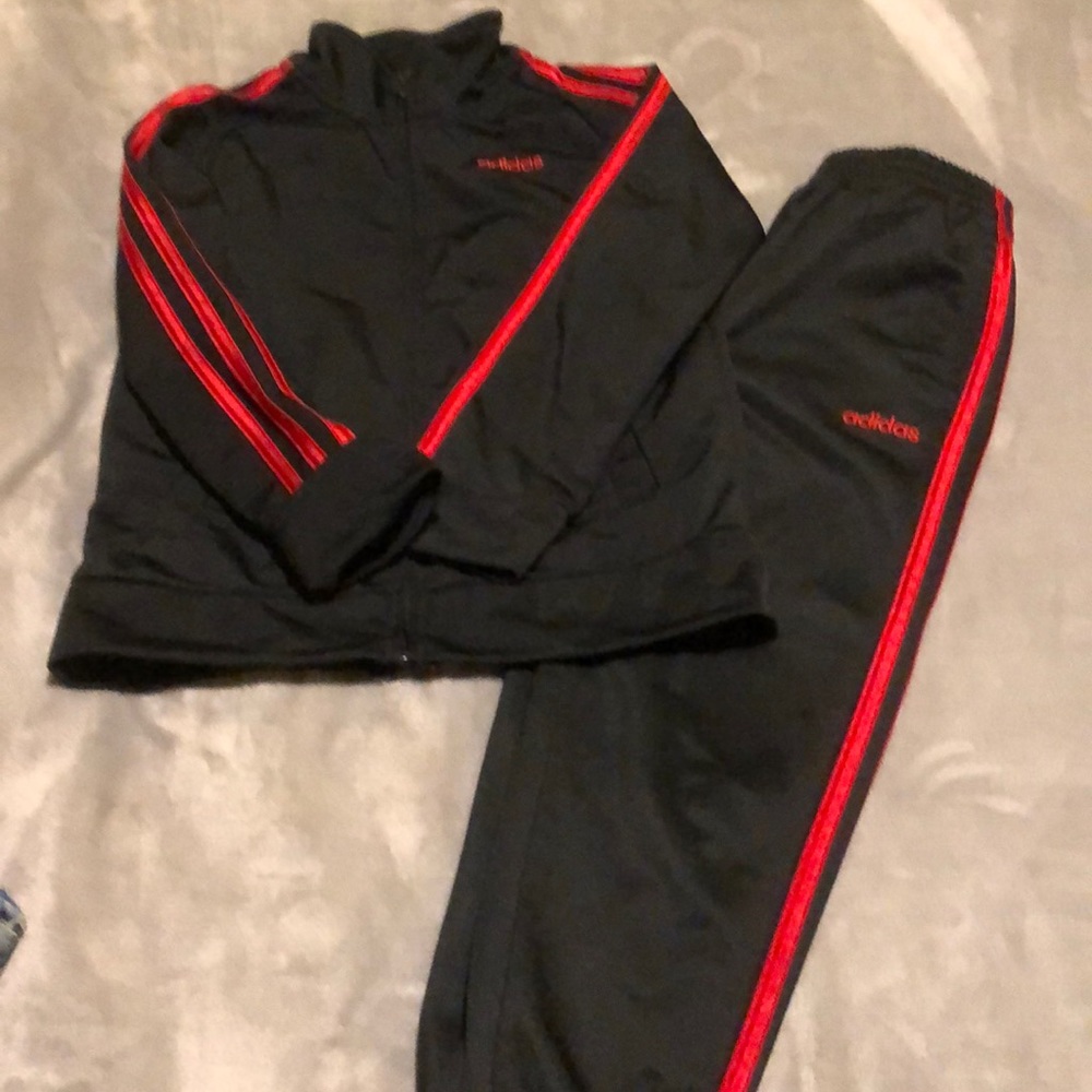 Two piece Adidas outfit
